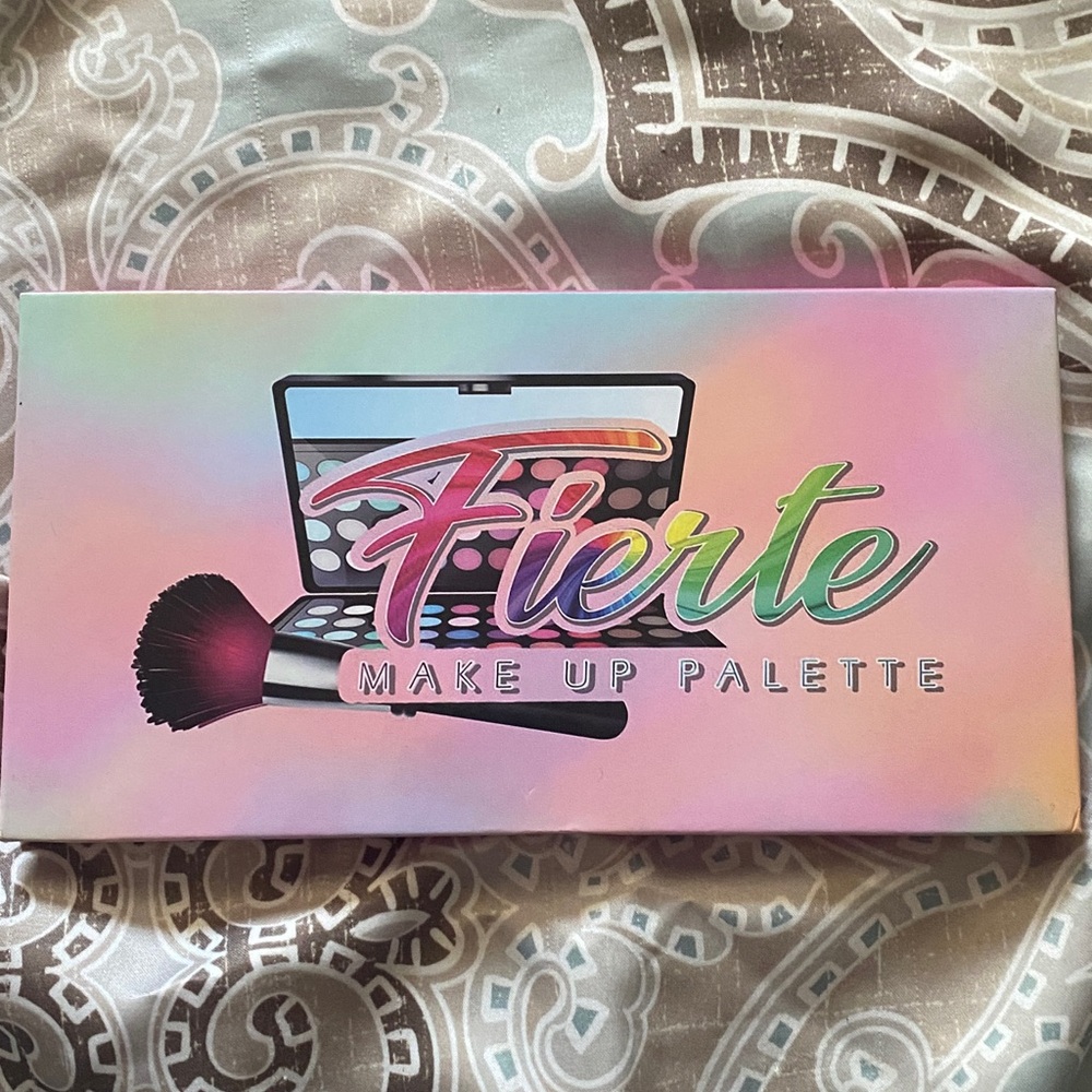 Fierte Eyeshadow Palette - Picture 5 of 6